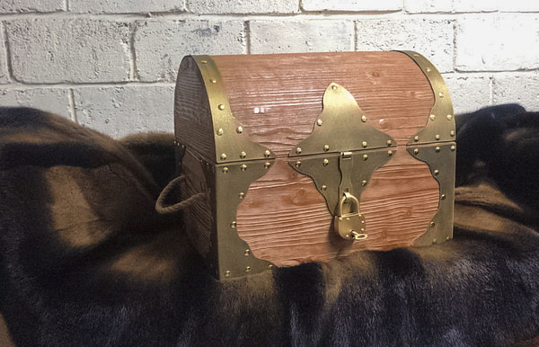5 Canadian dollars Prop Money Pirate Chest