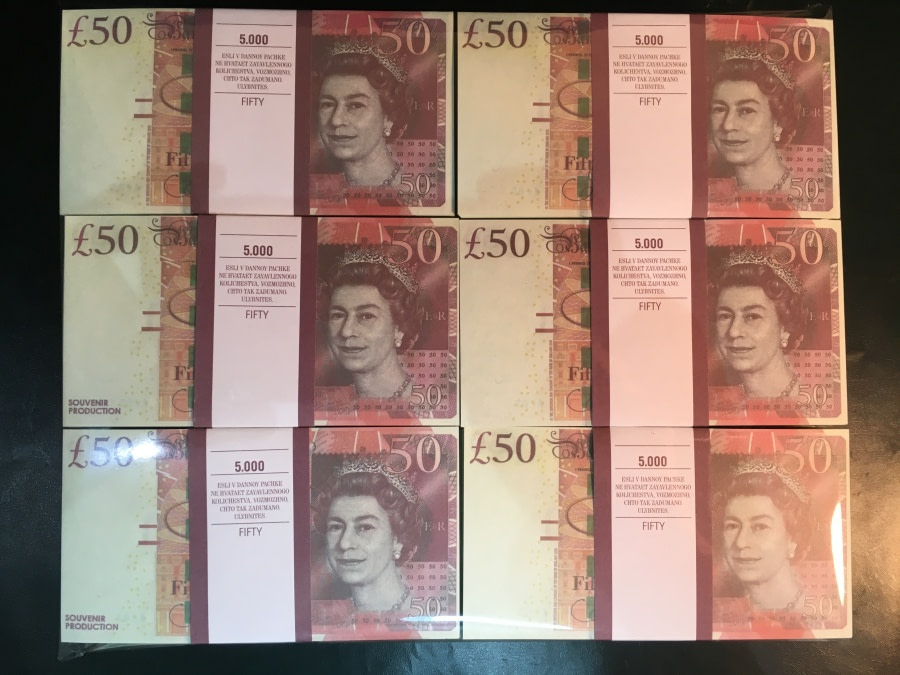 500 packs de faux billets de 50 livres sterling