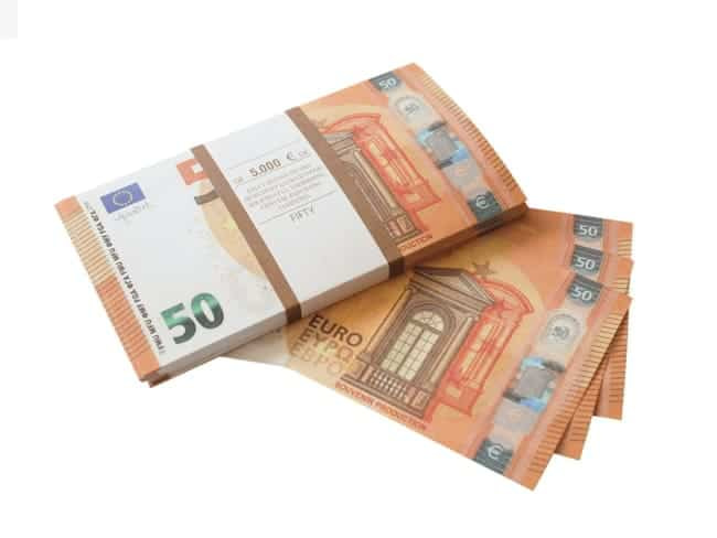 50 euros pile de 100 faux billets