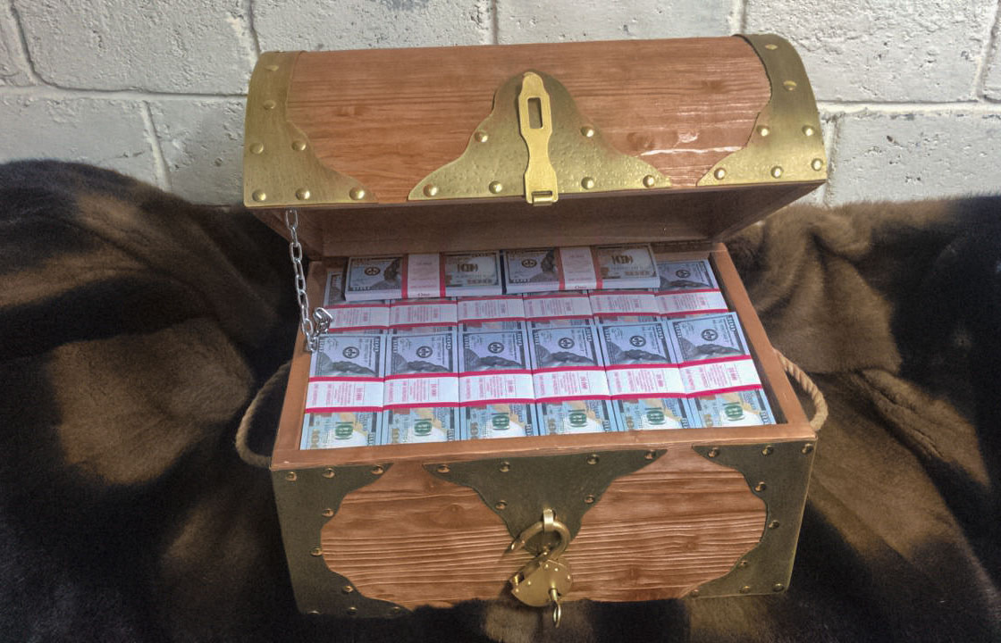 100 Dollars américains faux billets Coffre de pirate